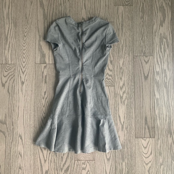 Artizia Sunday Best Stross Dress👗🤍 - Picture 2 of 8